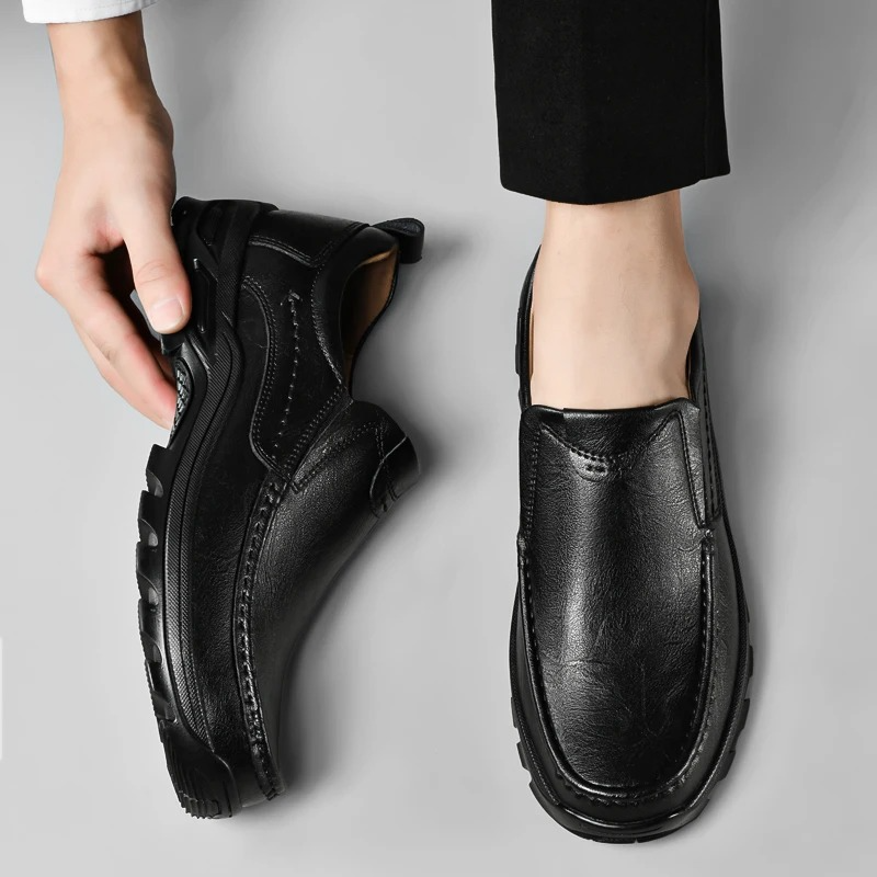 MAXON™ Black Slip-On Leather Casual Shoes